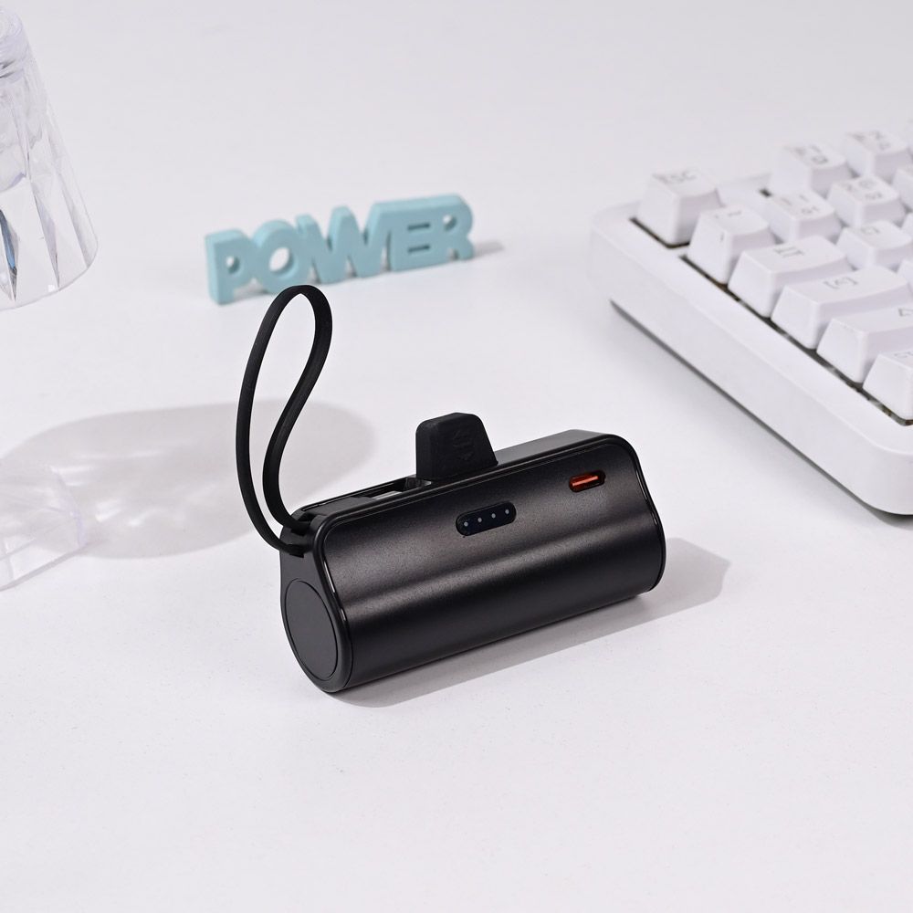 Power bank — Prenosiva baterija privezak 5000mAh fast lightning, crna
