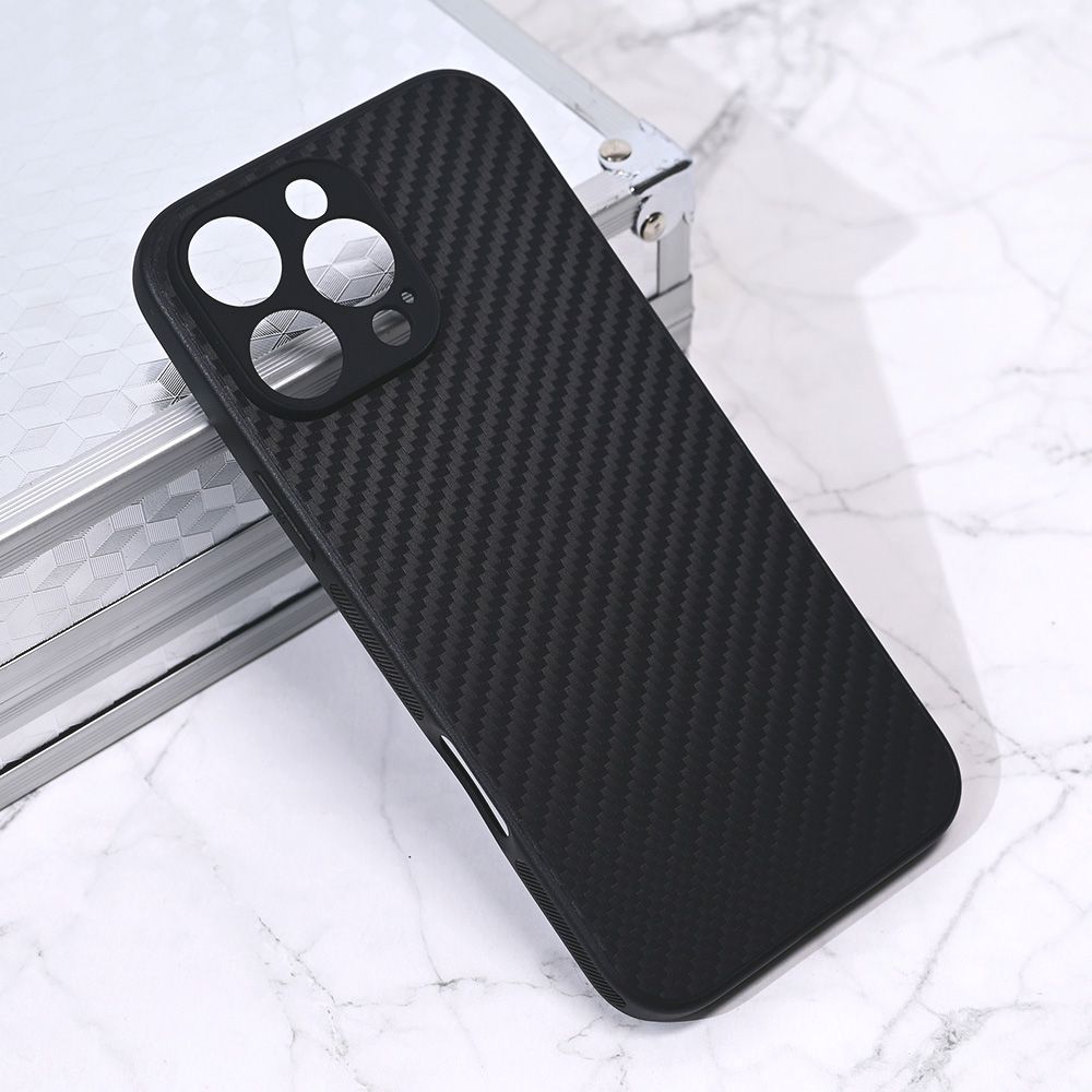 Maska za Apple iPhone 16 Pro Max — Carbon fiber, crna
