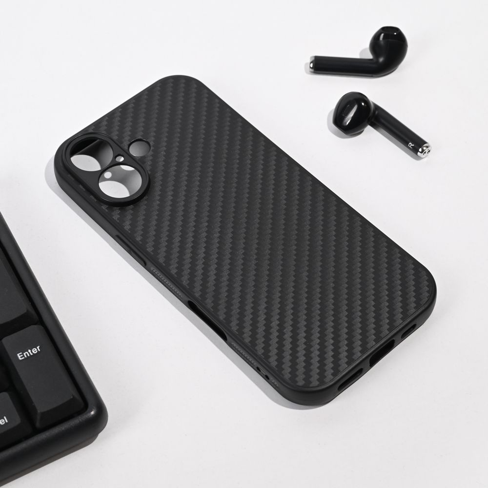 Maska za Apple iPhone 17 — Carbon fiber, crna
