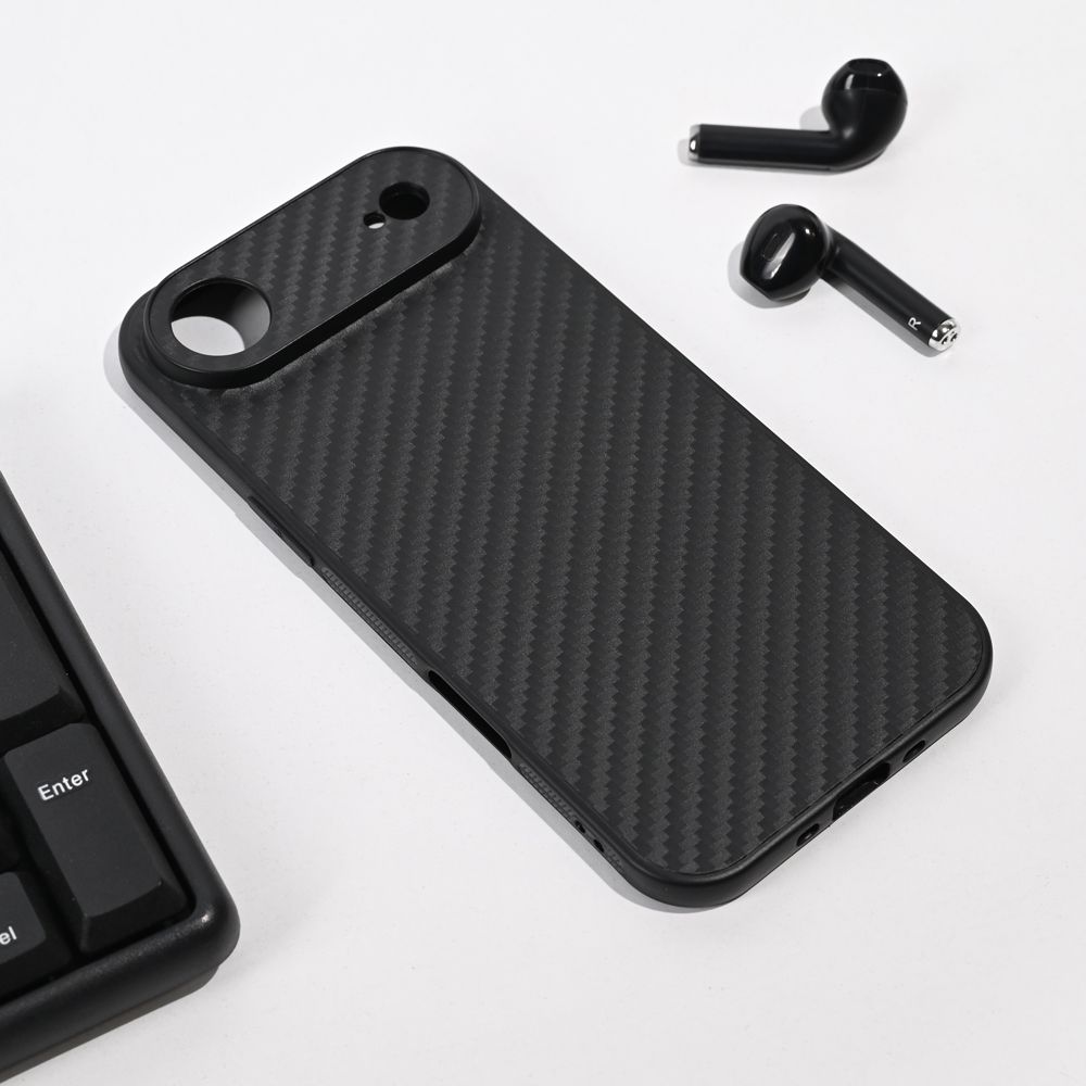 Maska za Apple iPhone 17 Air — Carbon fiber, crna