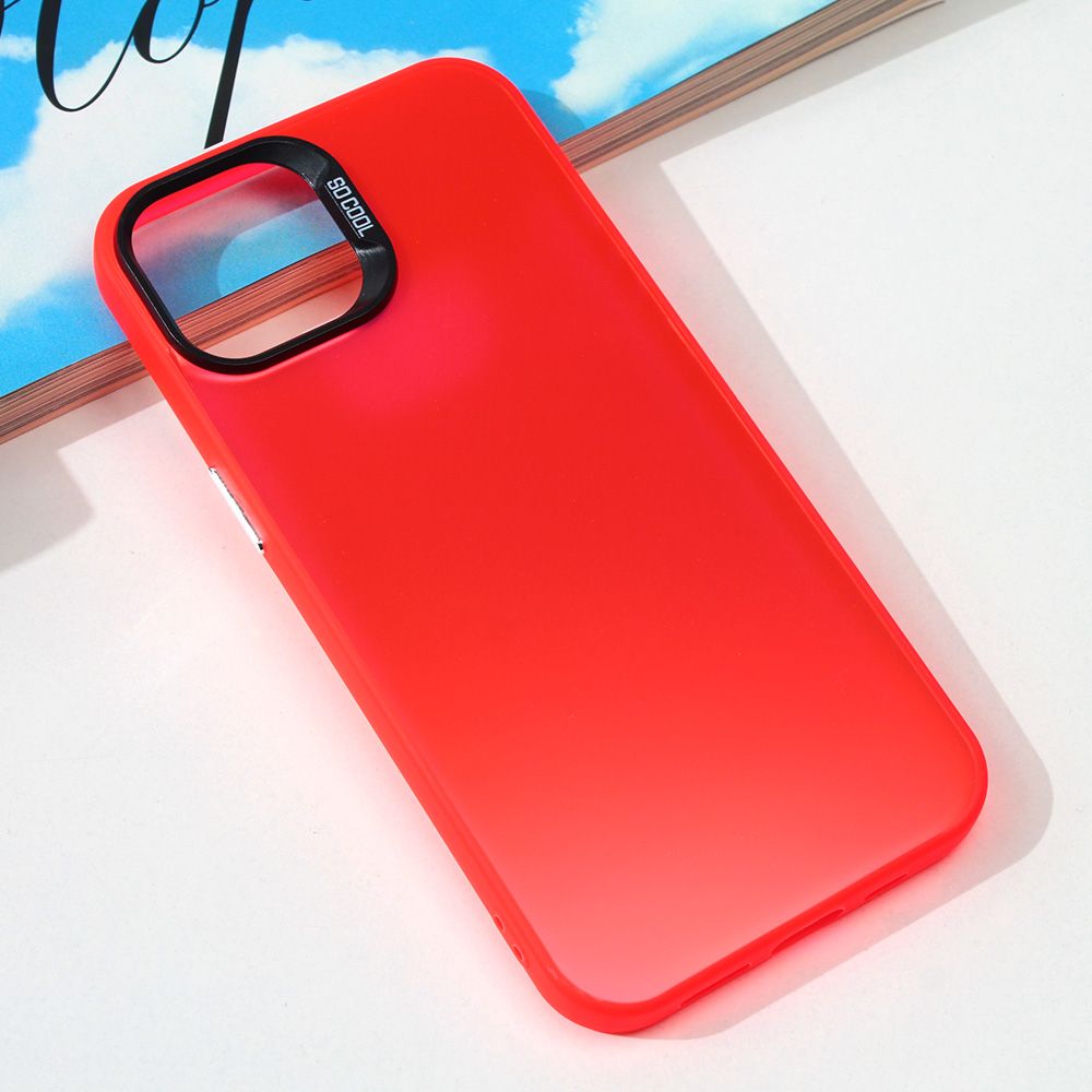Maska za Apple iPhone 15 — Clear, srebrna