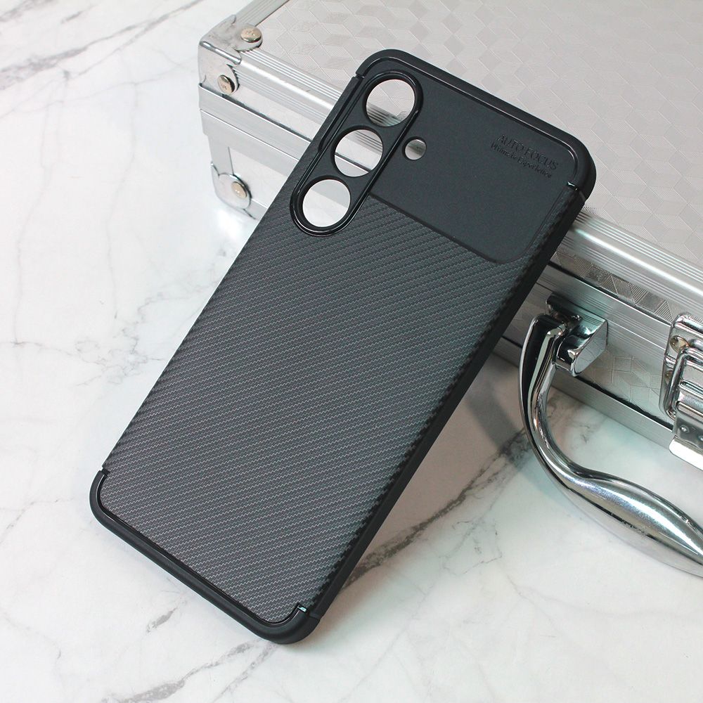 Maska za Samsung Galaxy S24 — Defender Carbon, crna