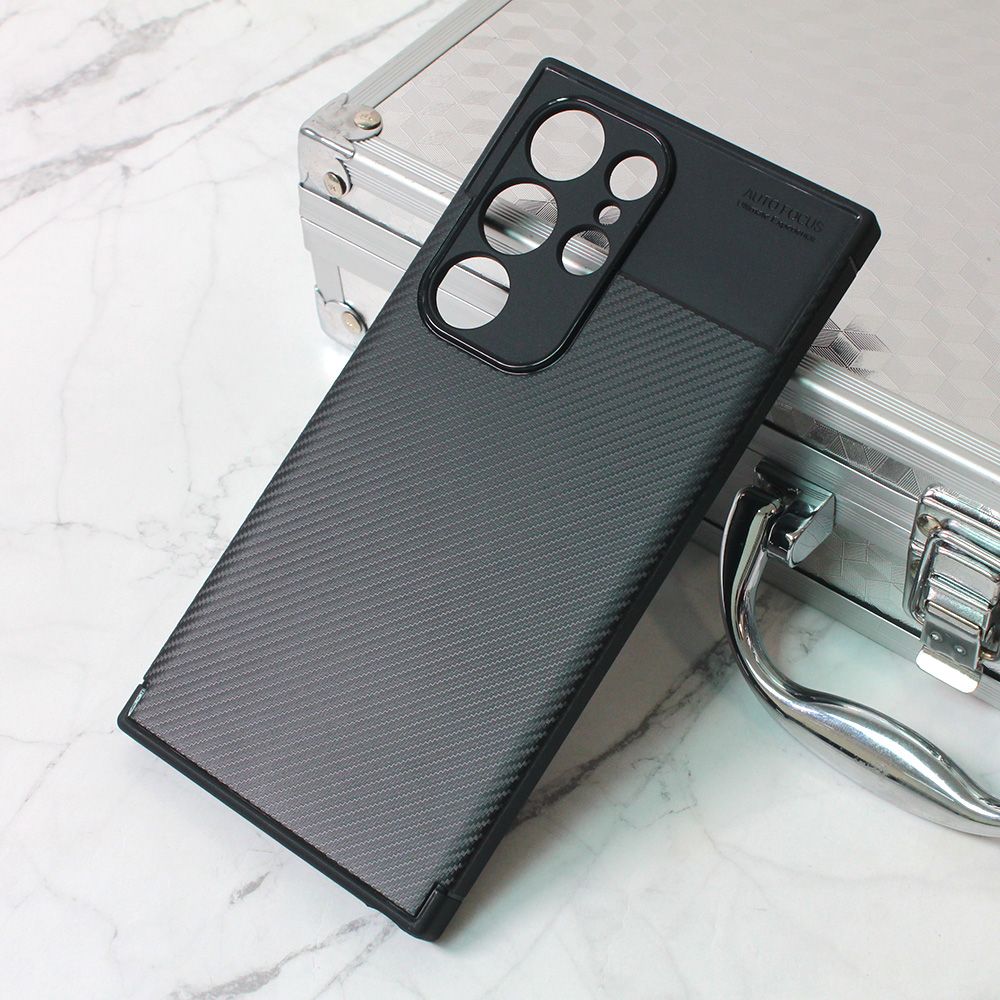 Maska za Samsung Galaxy S24 Ultra — Defender Carbon, crna