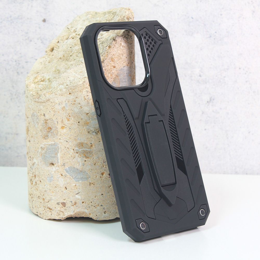 Maska za Apple iPhone 15 Pro — Fight, crna