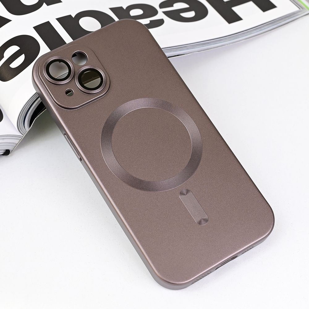 Maska za Apple iPhone 15 — Magsafe Chrome, siva