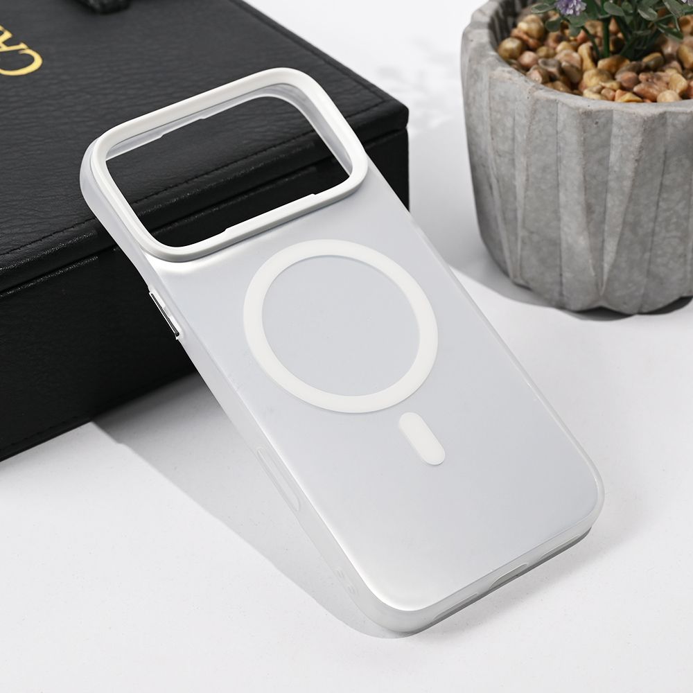 Maska za Apple iPhone 17 Pro Max — Magsafe Clear, srebrna