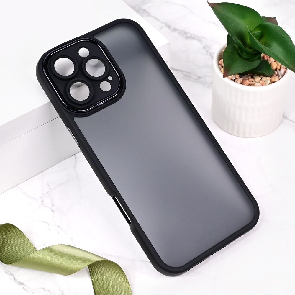 Maska za Apple iPhone 16 Pro Max — Shining Camera, crna