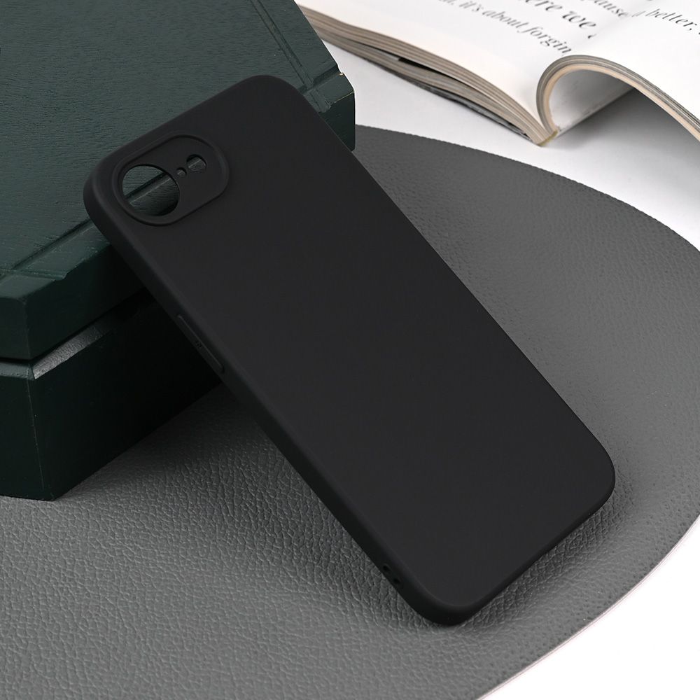 Maska za Apple iPhone 16e — Silikonska Skin, mat crna