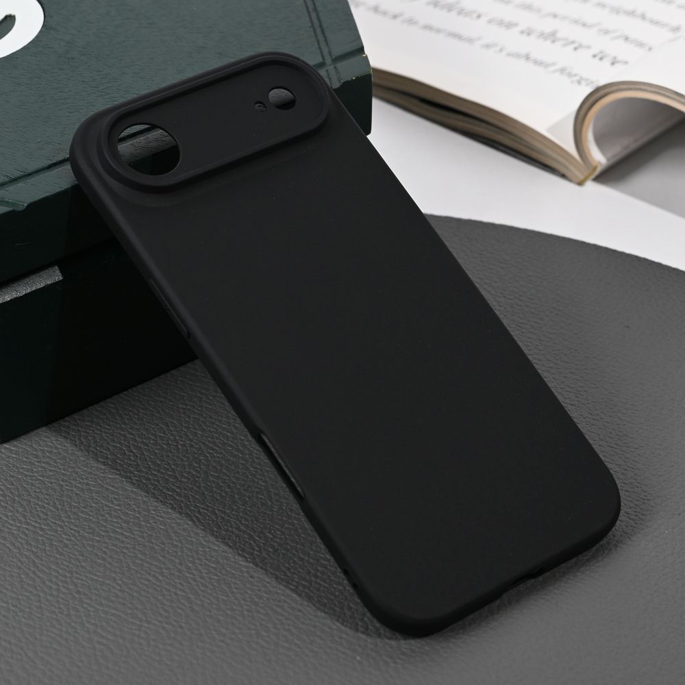 Maska za Apple iPhone 17 Air — Silikonska Skin, mat crna