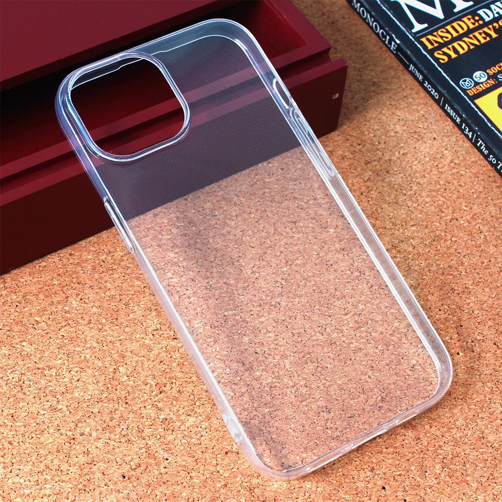 Maska za Apple iPhone 15 — Silikonska Ultra Thin, transparent