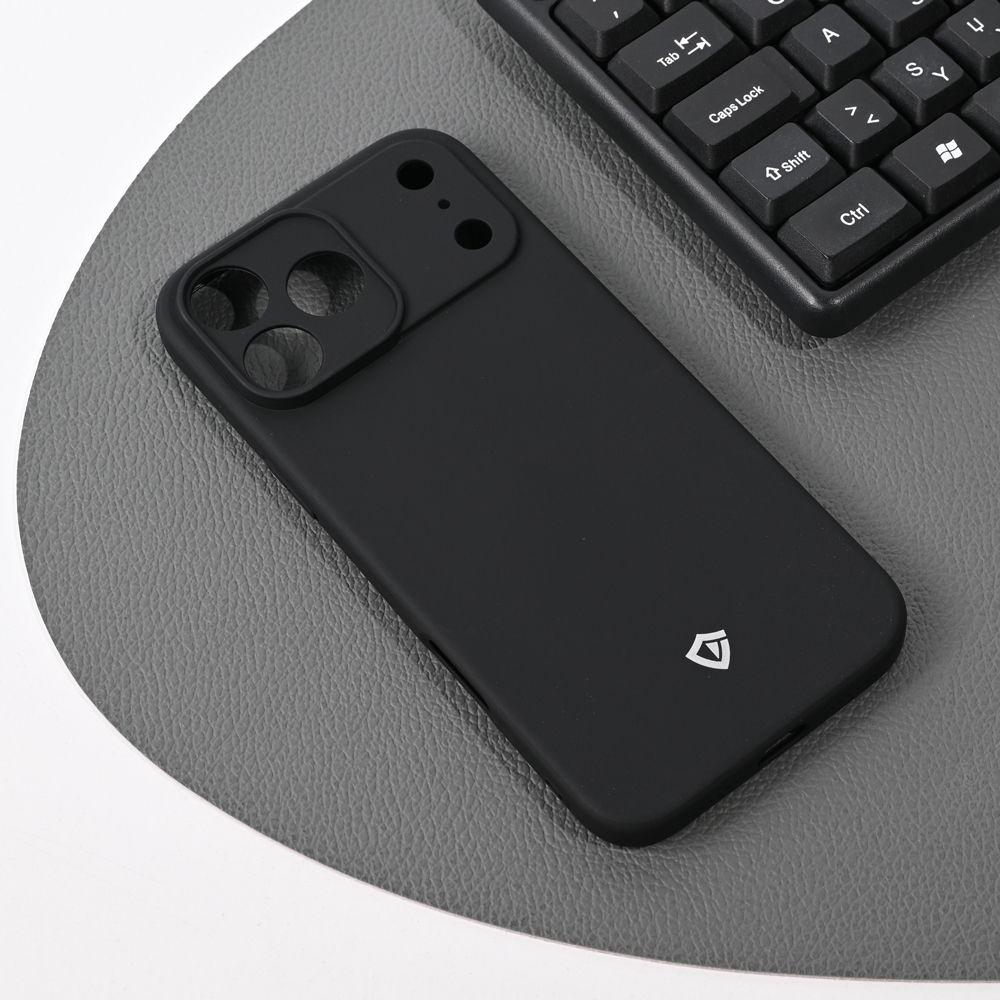Maska za Apple iPhone 17 Pro Max — Teracell Skin, mat crna