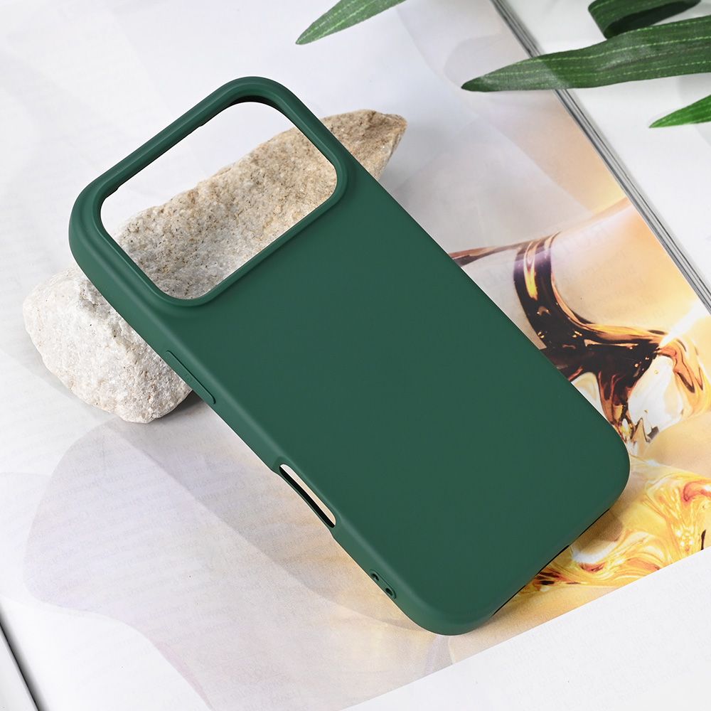 Maska za Apple iPhone 17 Pro — Teracell Soft Velvet, tamno zelena