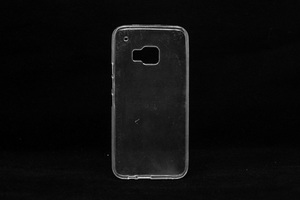 Maska — TPU 0,3mm One M9, white